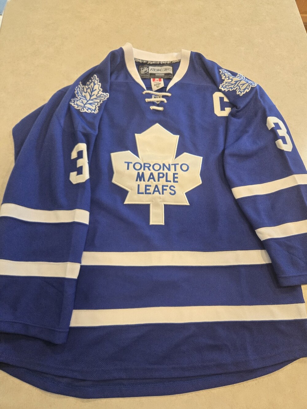 Dion Phaneuf Toronto Maple Leafs Jersey. Size 52.